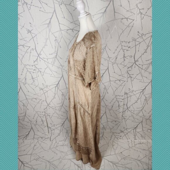 Papaya Moon Beige Floral Embroidered Loose Fit Maxi Dress - Picture 3 of 6